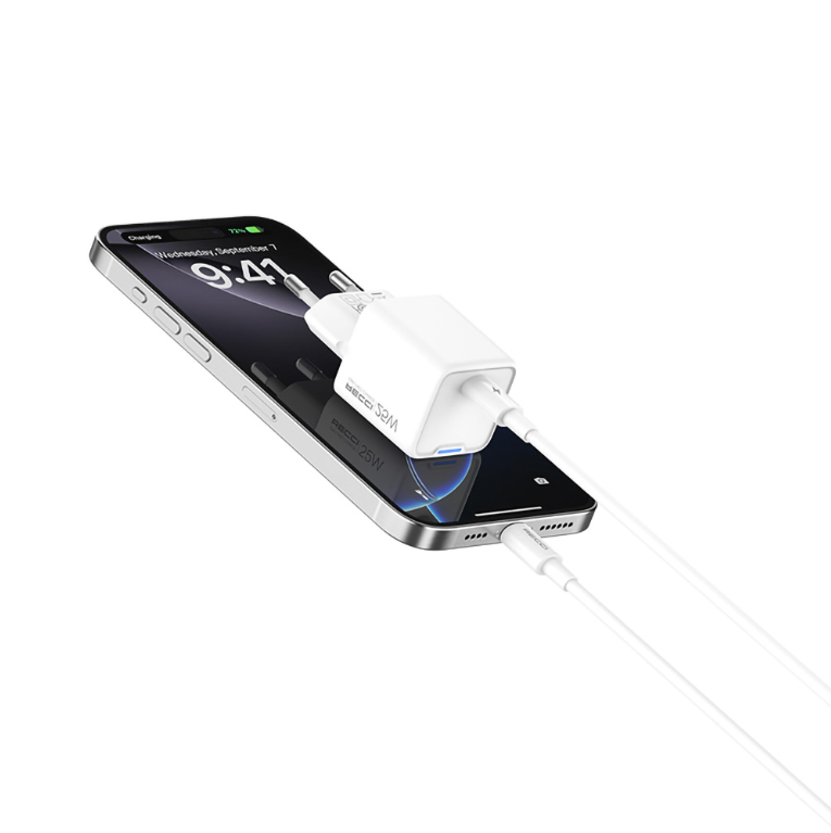 RECCI RC106E GaN PD25W USB-C Charger with Fast Charge Data Cable